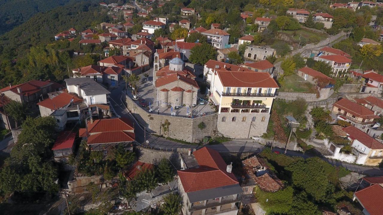 Hotel Isaraiko Spiti Agia Theodora Isaris المظهر الخارجي الصورة